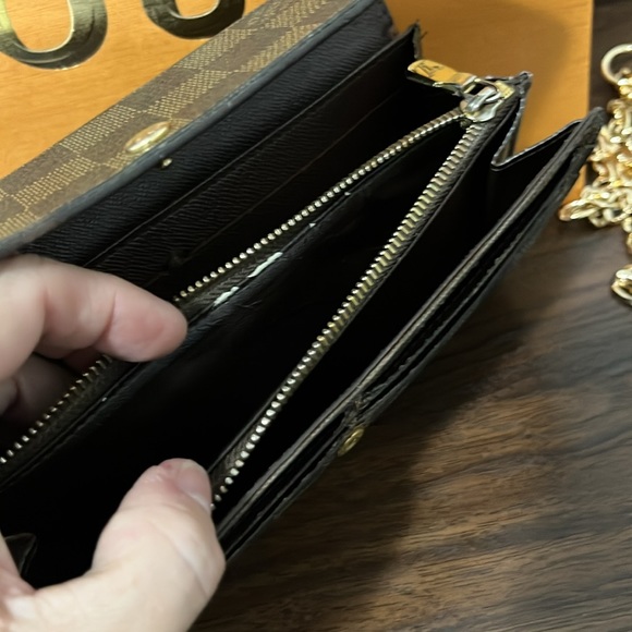 Louis Vuitton damier wallet w/unbranded chain - Picture 7 of 11